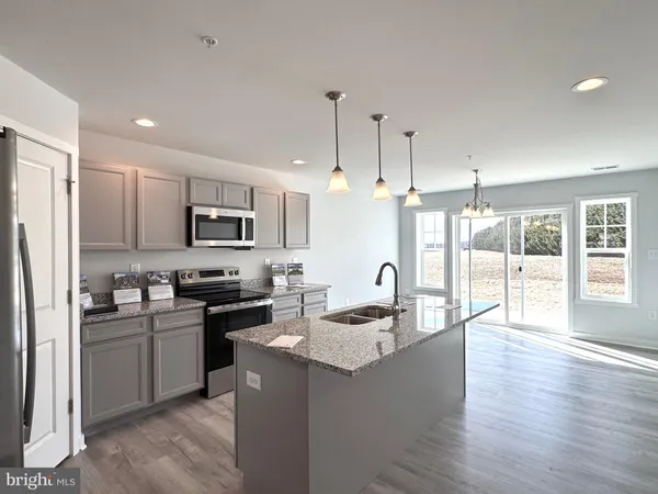 $357,500 | 104 Barrier Reef Drive, Martinsburg, WV 25403