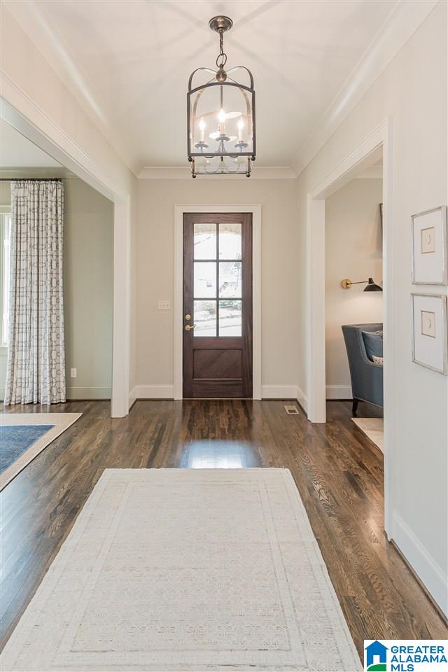 904 Shades Road Birmingham, AL 35209 - Photo 7 of 38