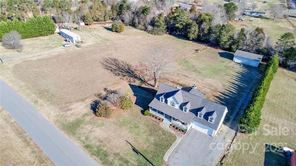 3282 Beal Road Maiden, NC 28650 - Photo 3 of 48 Gallery Image 3