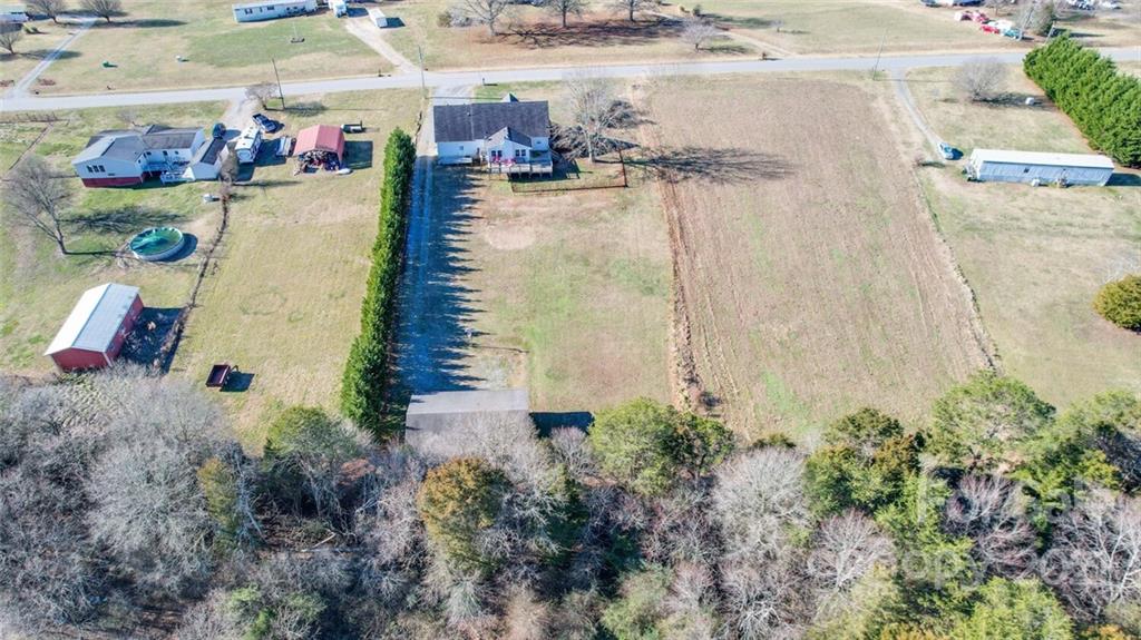3282 Beal Road Maiden, NC 28650 - Photo 4 of 48 Gallery Image 4
