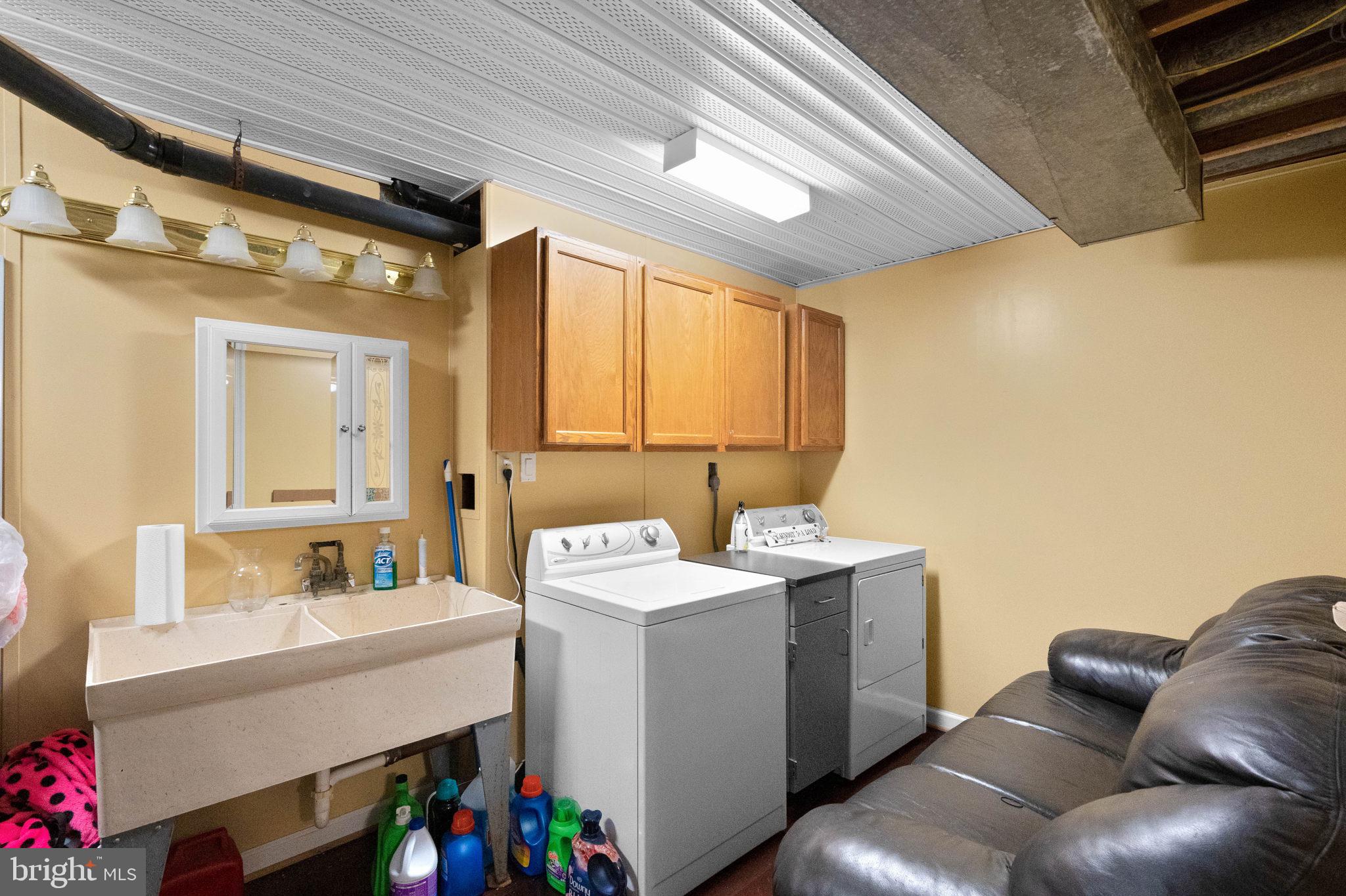 9711 Whiskey Run Laurel, MD 20723 - Photo 29 of 32 Laundry-Basement