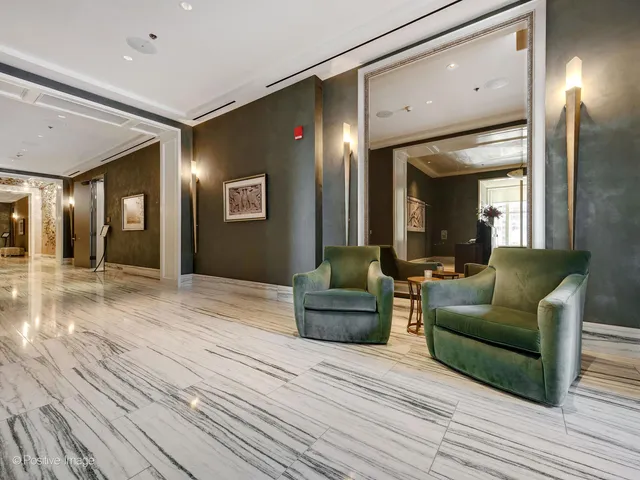 $13,750 | 118 East Erie Street, Unit 31G, Chicago, IL 60611