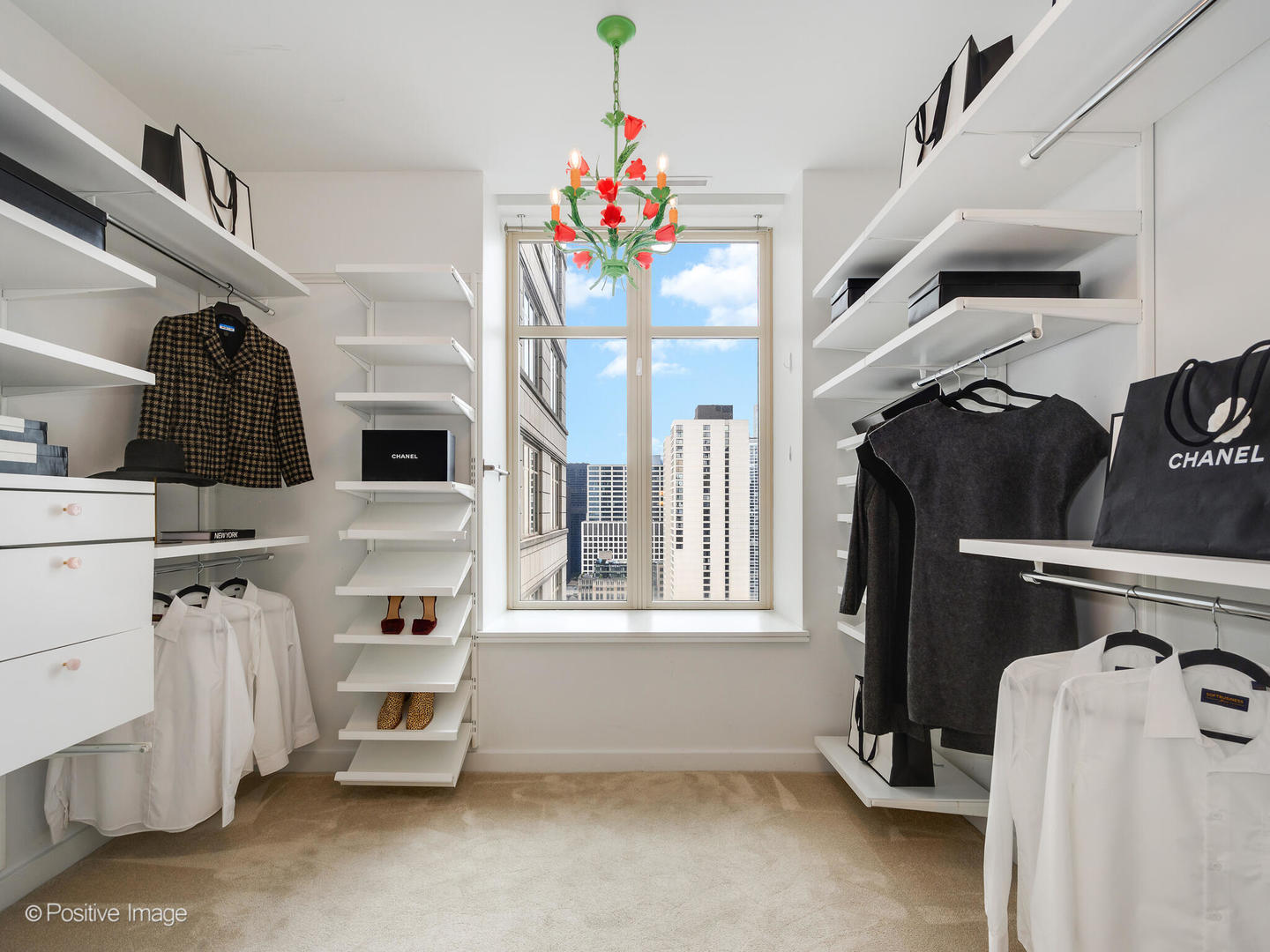 118 East Erie Street, Unit 31G Chicago, IL 60611 - Photo 31 of 54 a utility room with dryer and washer