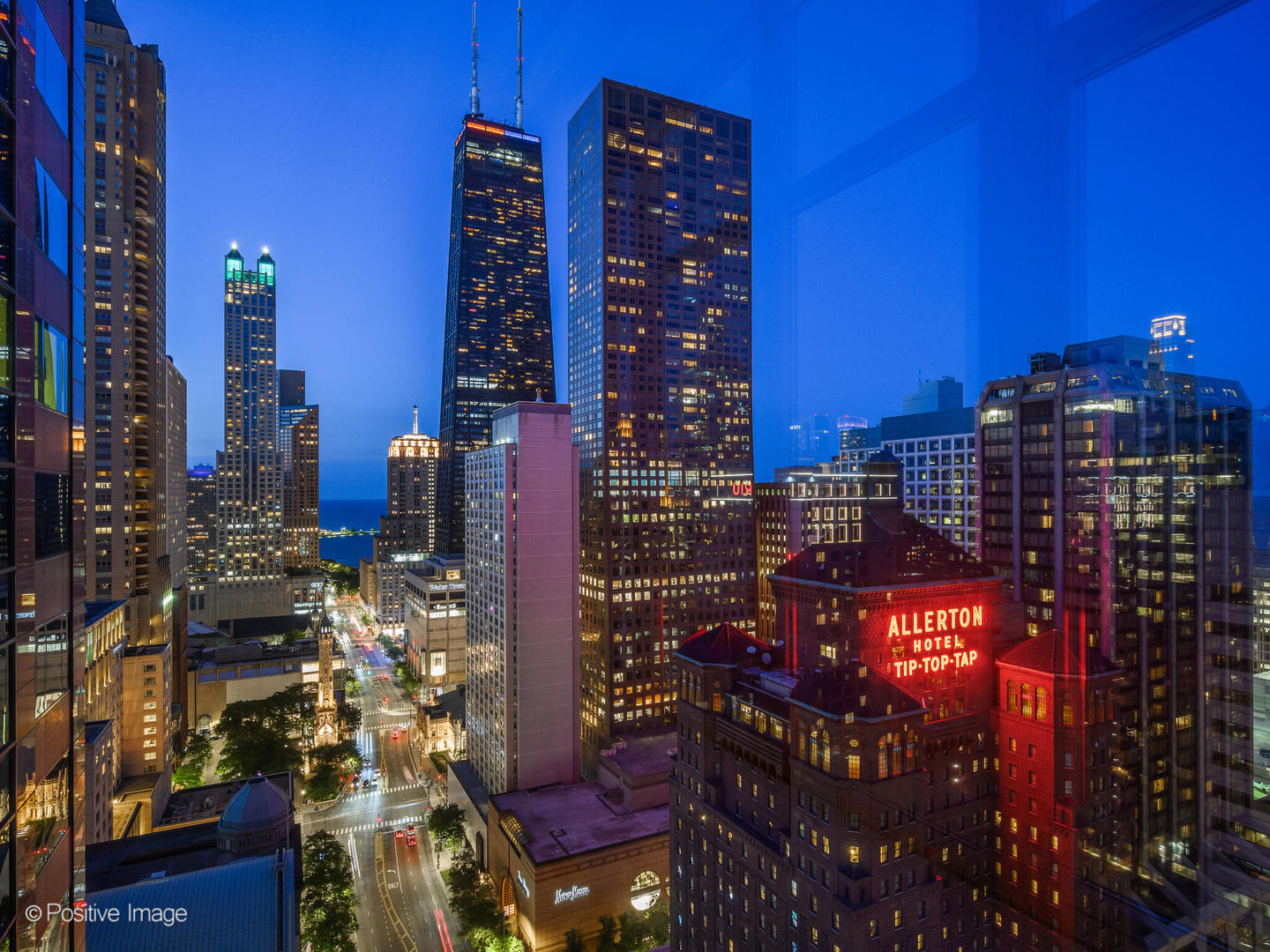 118 East Erie Street, Unit 31G Chicago, IL 60611 - Photo 43 of 54 a city view