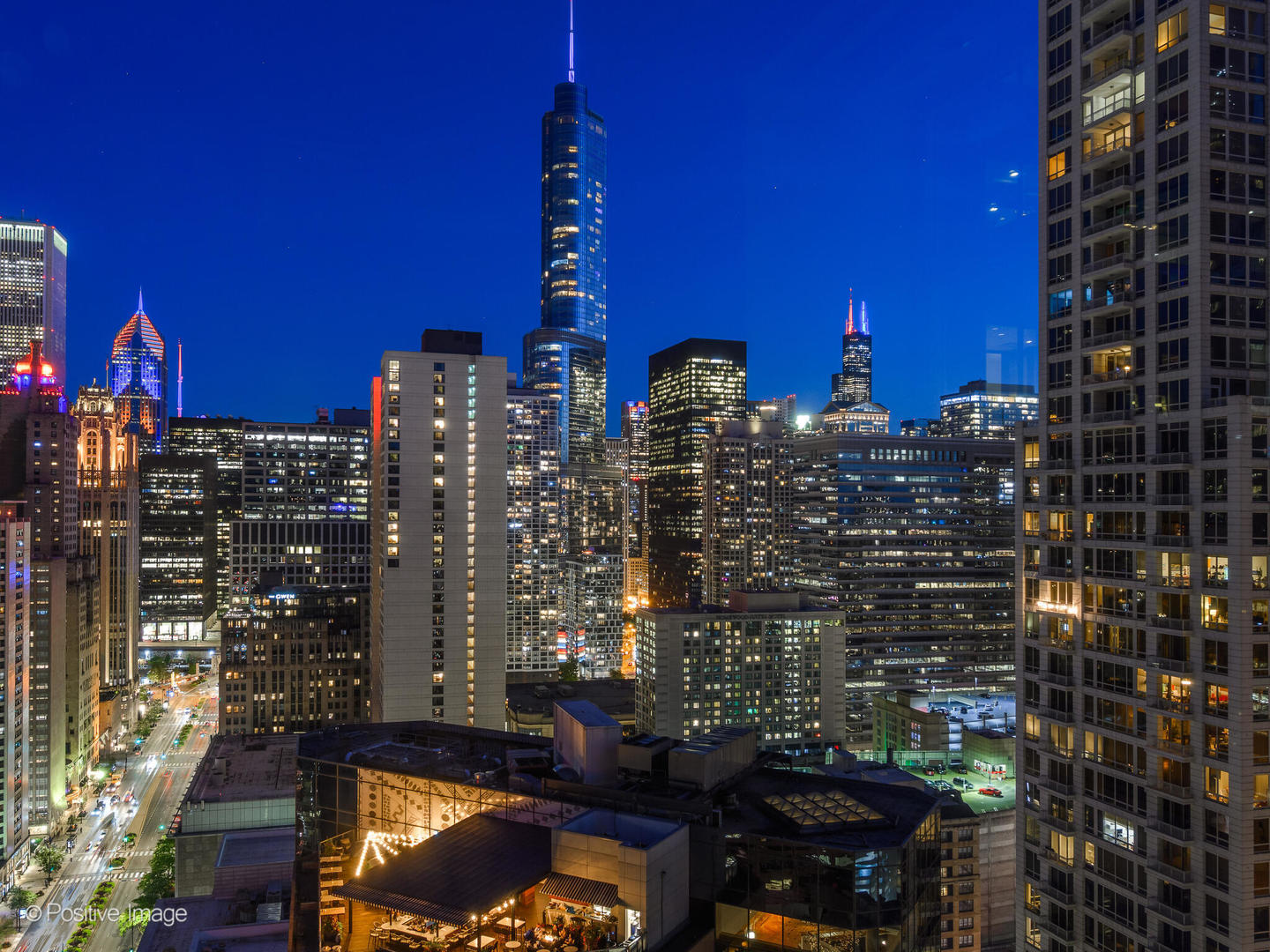 118 East Erie Street, Unit 31G Chicago, IL 60611 - Photo 47 of 54 a city view