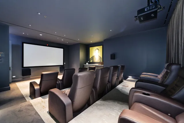 $13,750 | 118 East Erie Street, Unit 31G, Chicago, IL 60611