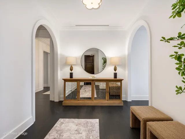 $13,750 | 118 East Erie Street, Unit 31G, Chicago, IL 60611