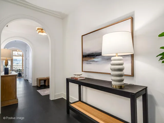 $13,750 | 118 East Erie Street, Unit 31G, Chicago, IL 60611