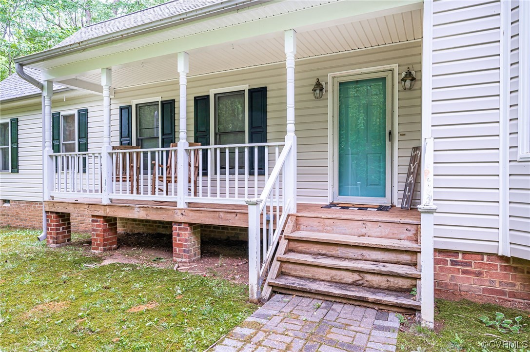 9710 Dry Creek Road Chesterfield, VA 23832 - Photo 3 of 29 Gallery Image 3