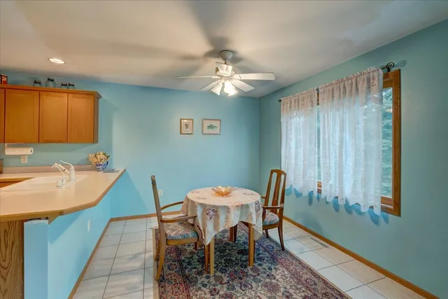 $330,000 | 436 Goldenrod Circle, Unit 14, Verona, WI 53593