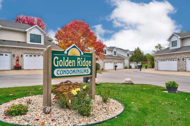 $330,000 | 436 Goldenrod Circle, Unit 14, Verona, WI 53593