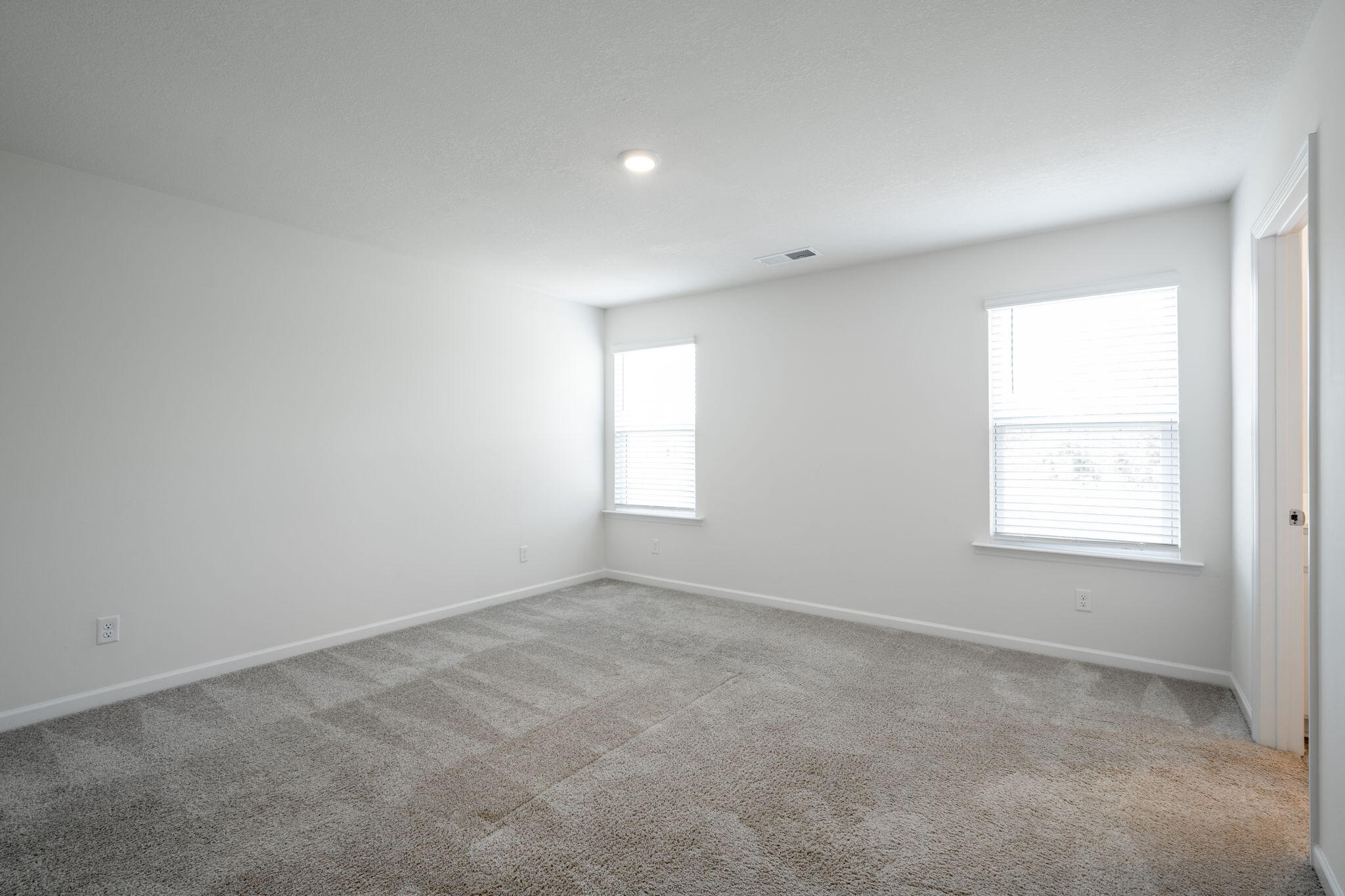 2411 Tournament Drive Chattanooga, TN 37421 - Photo 26 of 35 12-web-or-mls-DSC_0057