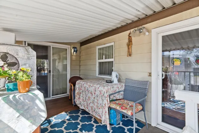 a view of outdoor space