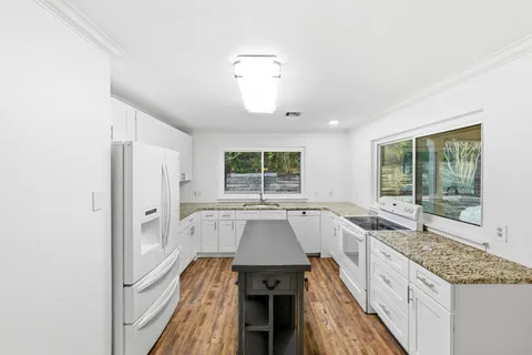 $599,990 | 13101 Wells Fargo Trail, Austin, TX 78737