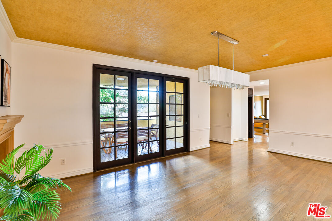 14839 Valley Vista Boulevard Sherman Oaks, CA 91403 - Photo 25 of 65