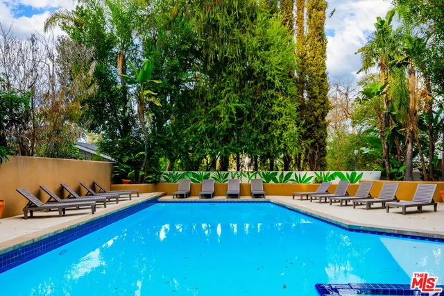 $20,200 | 14839 Valley Vista Boulevard, Sherman Oaks, CA 91403