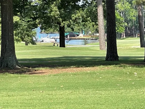 $1,400 | 12900 Walden Road, Unit 1010J, Montgomery, TX 77356