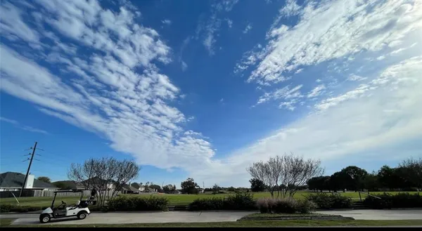 $1,400 | 12900 Walden Road, Unit 1010J, Montgomery, TX 77356