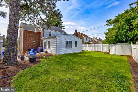 $450,000 | 560 Holmes Road, Morton, PA 19070