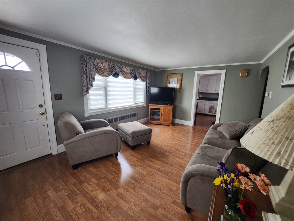 10 Violet Road Peabody, MA 01960 - Photo 9 of 18