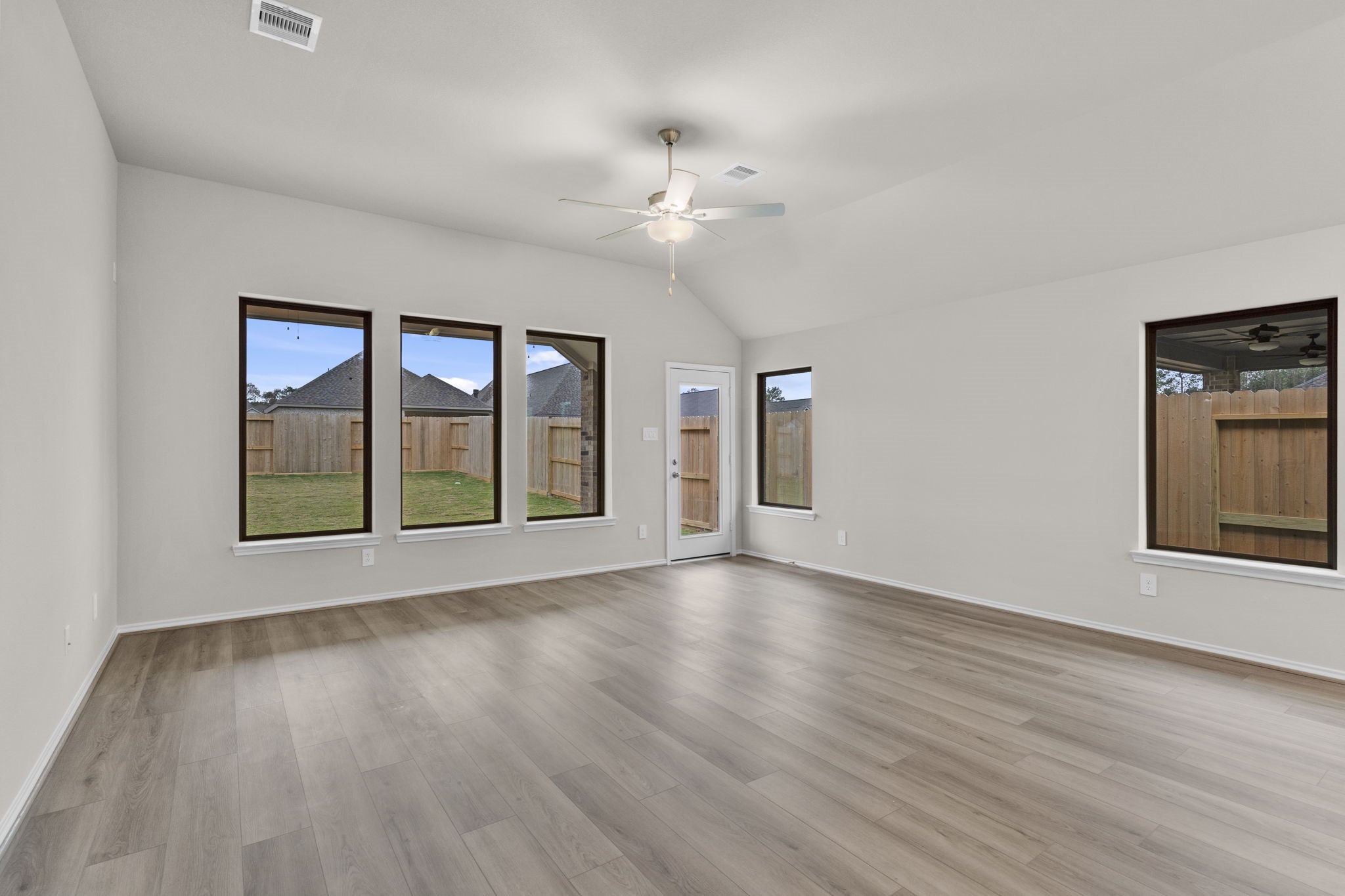 9526 Sierra Crest Lane Porter, TX 77365 - Photo 12 of 39