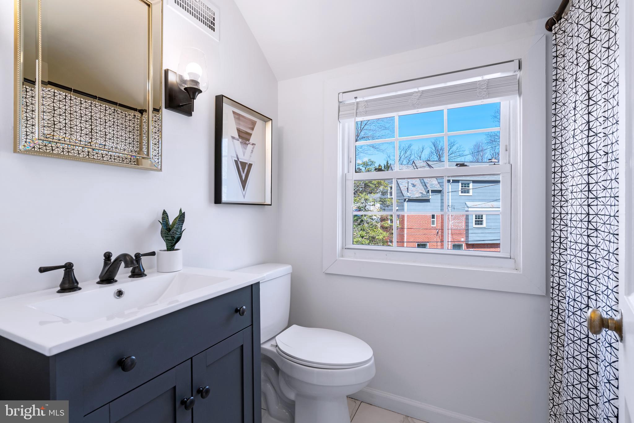 5704 Greenleaf Road Cheverly, MD 20785 - Photo 11 of 19 Gallery Image 11