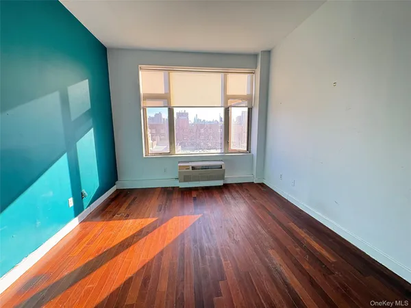 $433,000 | 161 East 110th Street, Unit 6H | East Harlem