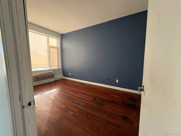 $433,000 | 161 East 110th Street, Unit 6H | East Harlem