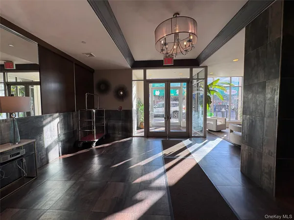$433,000 | 161 East 110th Street, Unit 6H | East Harlem