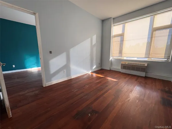 $433,000 | 161 East 110th Street, Unit 6H | East Harlem
