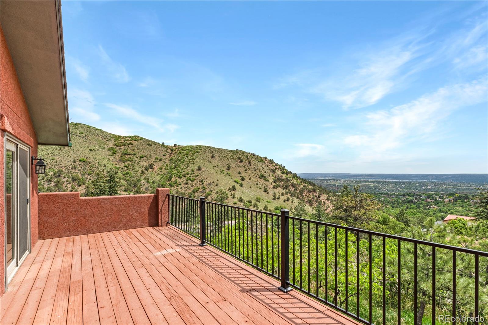 975 Crystal Park Road Manitou Springs, CO 80829 - Photo 13 of 50