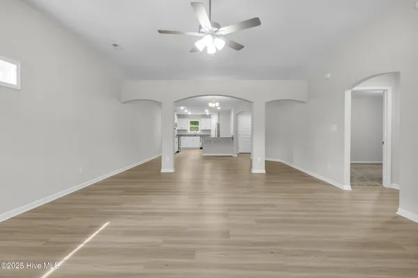 $2,100 | 139 Grantham Place, New Bern, NC 28560