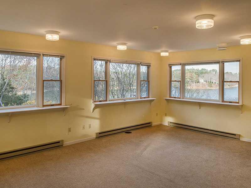43 Spar Cove Road Freeport, ME 04032 - Photo 13 of 24 Interior Space/Layout.