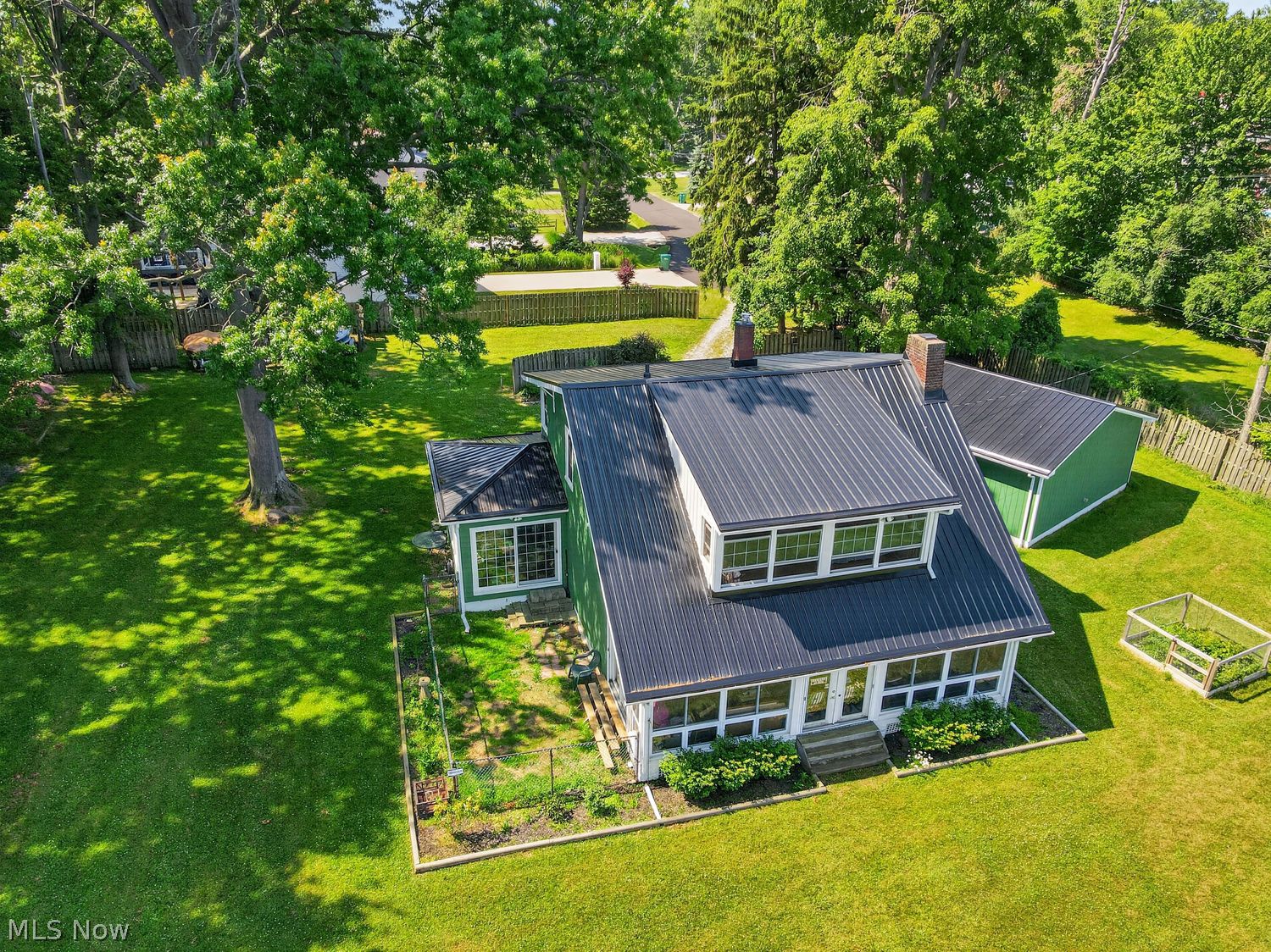 9270 Headlands Road Mentor, OH 44060 - Photo 4 of 13