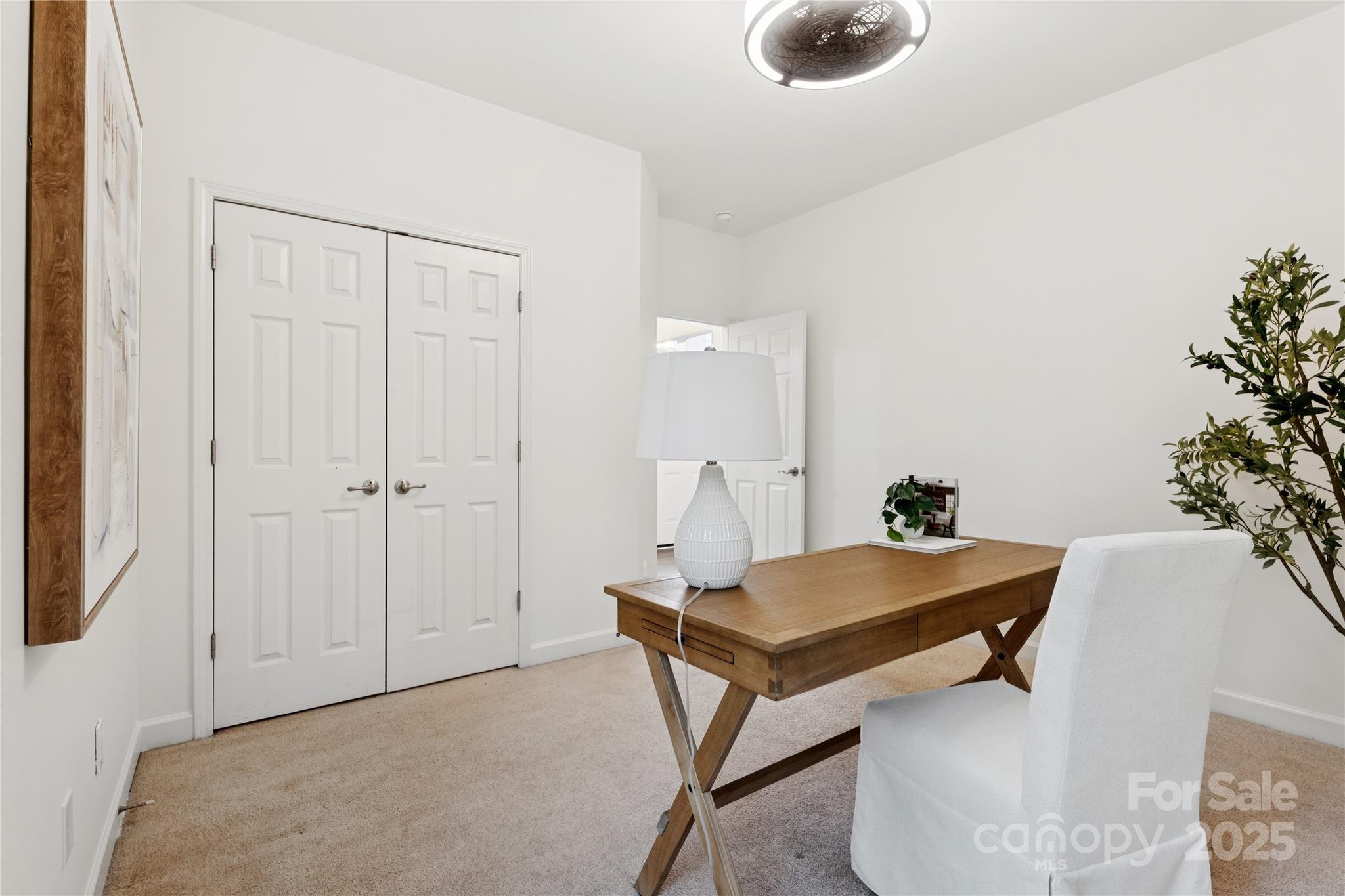 312 Albany Street Fort Mill, SC 29715 - Photo 28 of 36 a room with a table and chairs