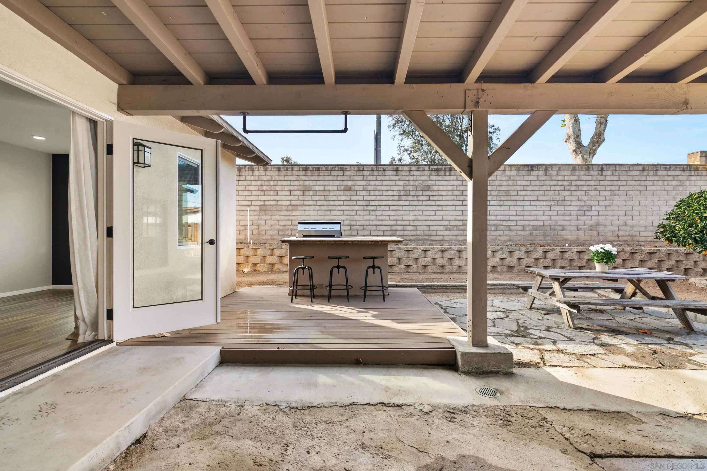 13314 Powers Road Poway, CA 92064 - Photo 30 of 44 a view of a livingroom with a fireplace