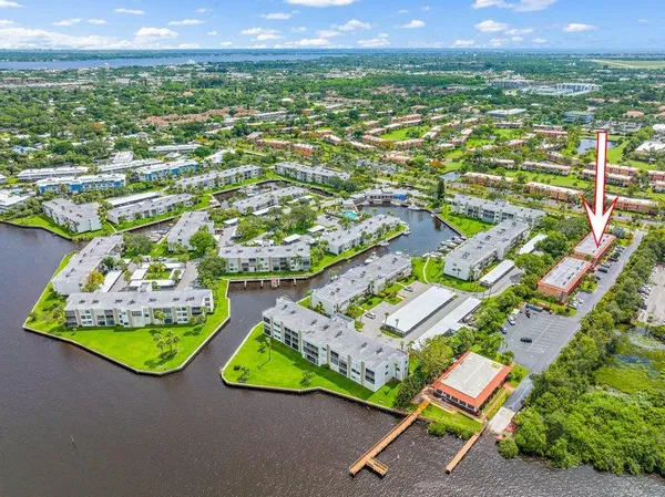 $129,900 | 1980 Southwest Palm City Road, Unit H, Stuart, FL 34994