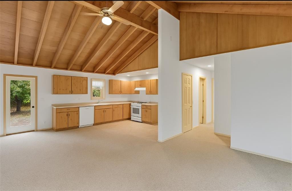 1414 Darlington Road Ligonier, PA 15658 - Photo 3 of 35 Make this space your own!