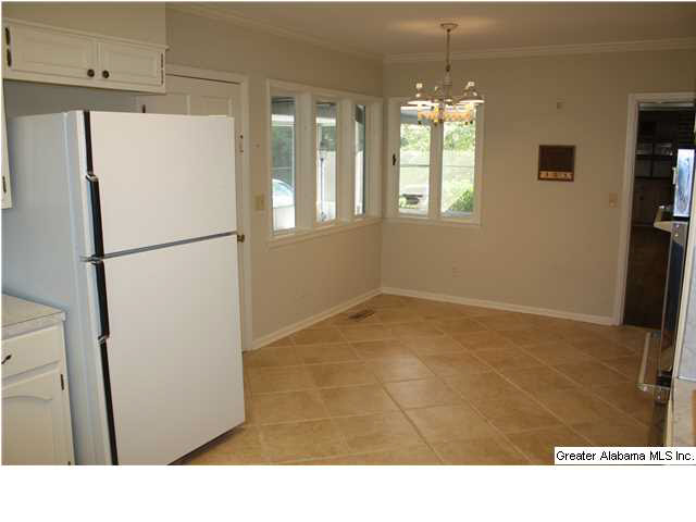 2504 Shades Crest Road Birmingham, AL 35209 - Photo 11 of 31