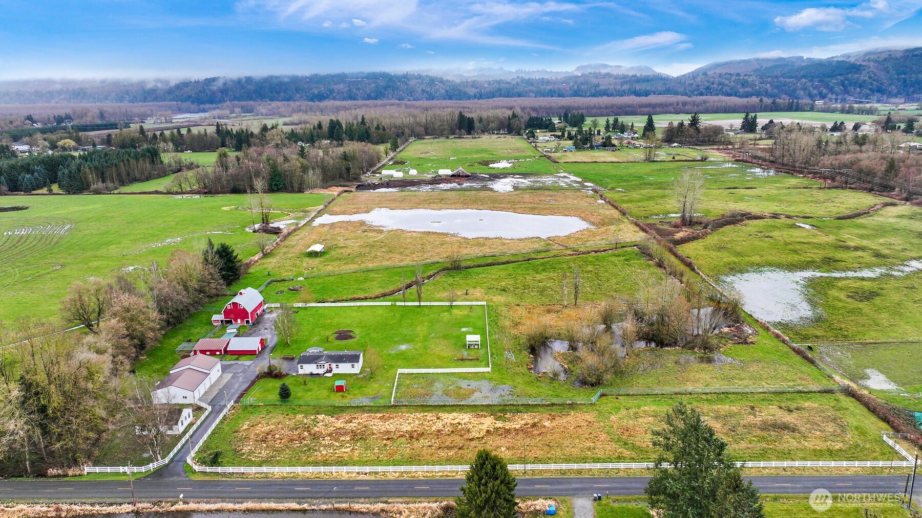 26234 Burmaster Road Sedro-Woolley, WA 98284 - Photo 3 of 39