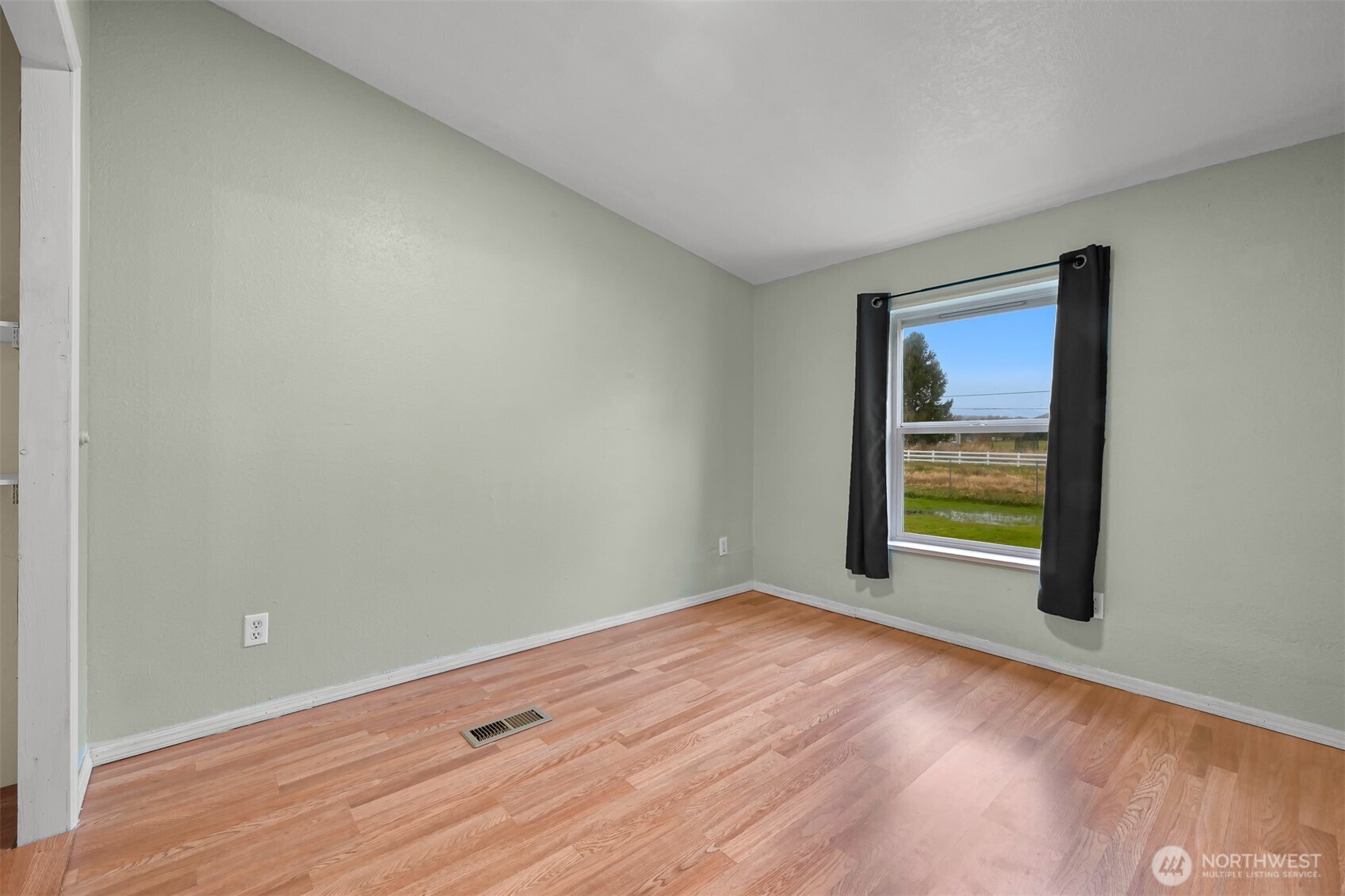 26234 Burmaster Road Sedro-Woolley, WA 98284 - Photo 35 of 39