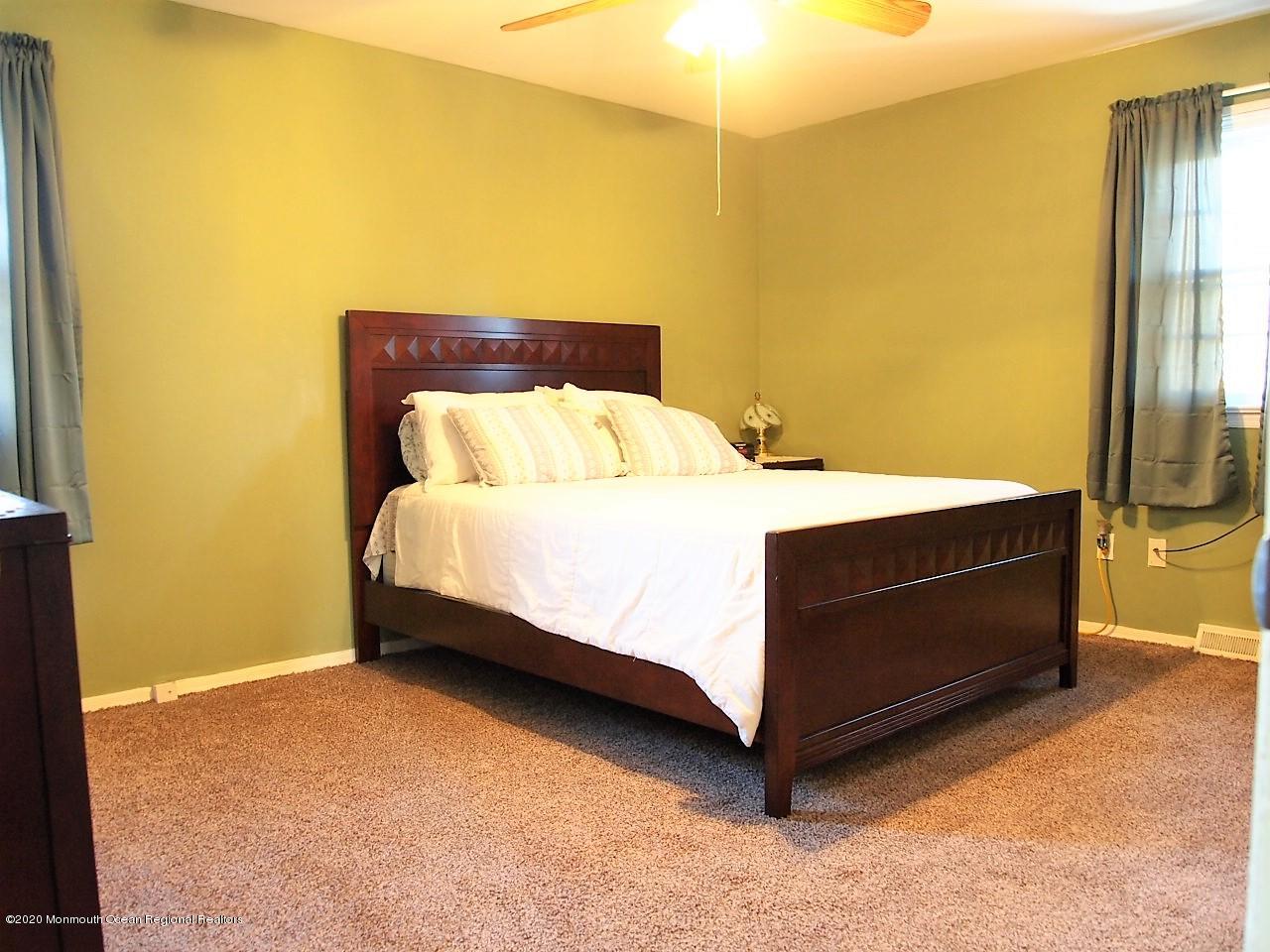 446 Drum Point Road Brick, NJ 08723 - Photo 5 of 14 P1010617