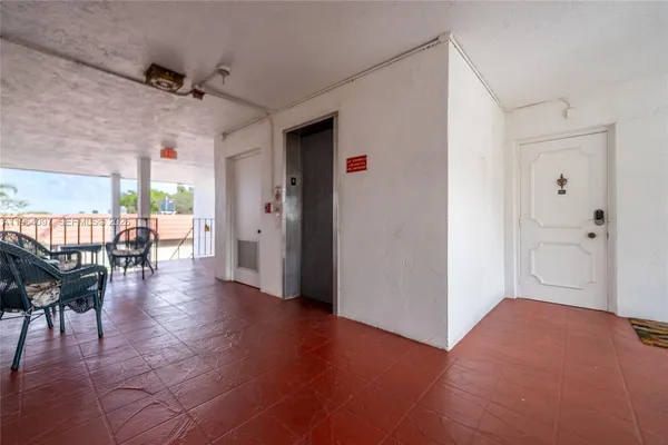 $380,000 | 3910 Crystal Lake Drive, Unit 401, Deerfield Beach, FL 33064