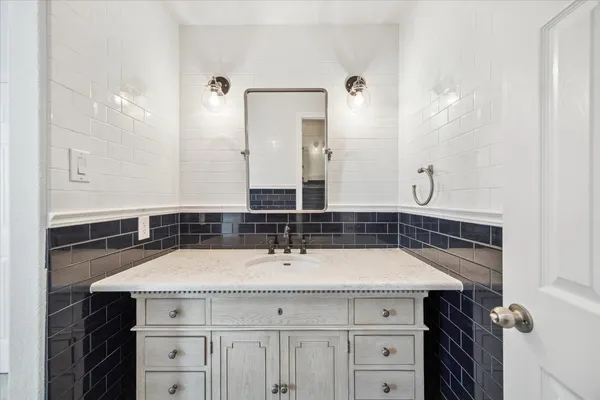 $4,300 | 4303 Pensacola Oaks Lane, Sugar Land, TX 77479