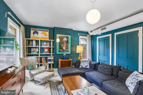 $950,000 | 135 West Mount Pleasant Avenue, Philadelphia, PA 19119