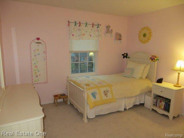 1692 Ridgecrest Rochester, MI 48306 - Photo 13 of 23 Bedroom2.JPG