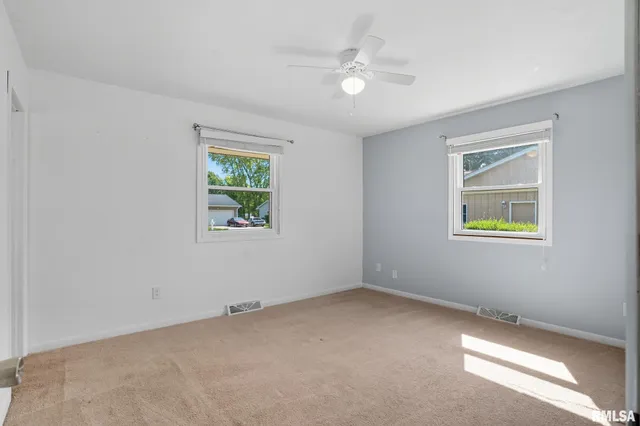 $235,000 | 109 North 3rd Street, Colona, IL 61241