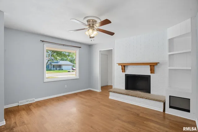 $235,000 | 109 North 3rd Street, Colona, IL 61241