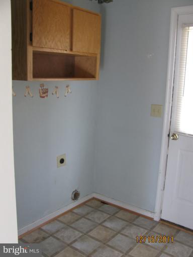 10506 King Road King George, VA 22485 - Photo 4 of 16 Interior (General)