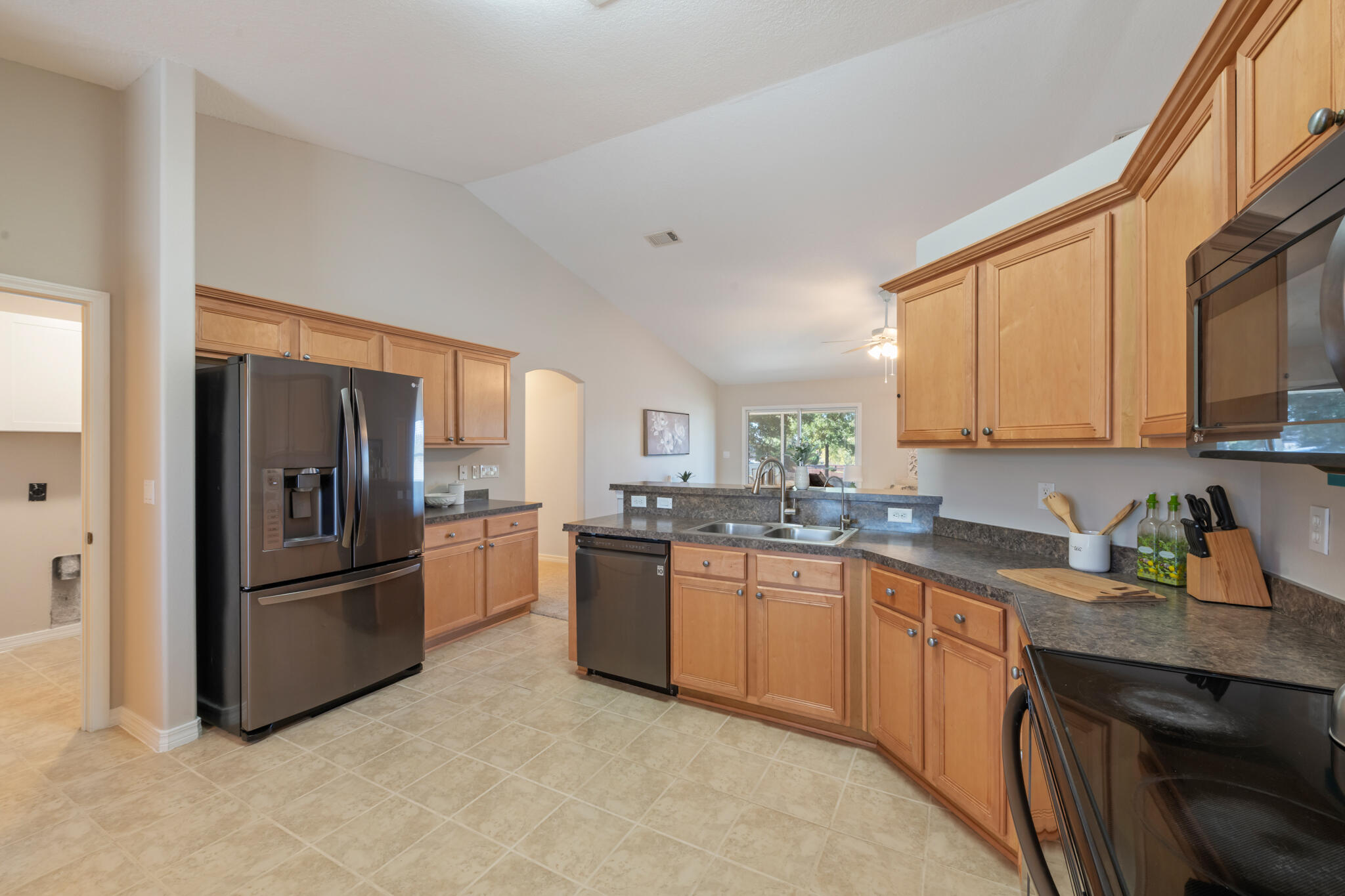 2406 Cumberland Way Crestview, FL 32536 - Photo 13 of 48 DSC_5560_MLS_23